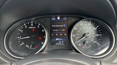 Nissan Qashqai 1.3 DiG-T Acenta Premium 5dr Petrol Hatchback